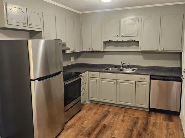 623 S New Hope Rd, Gastonia, NC