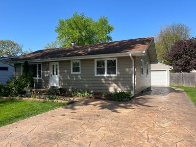 1117 Lebanon St, Aurora, IL, 60505