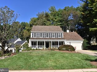 6830 Spring Beauty Ct, Springfield, VA 22152