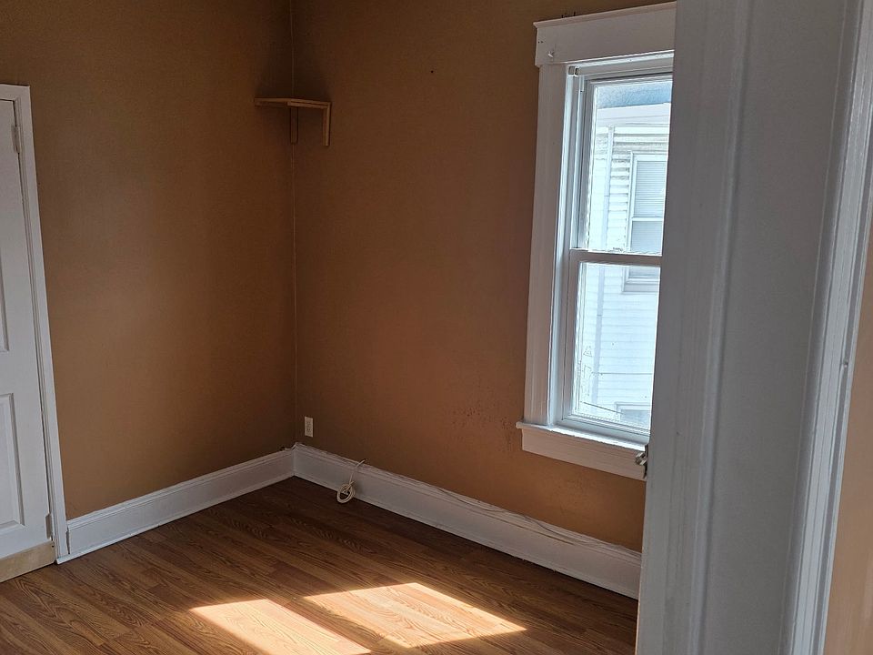1st image of 91-32 117th St #2