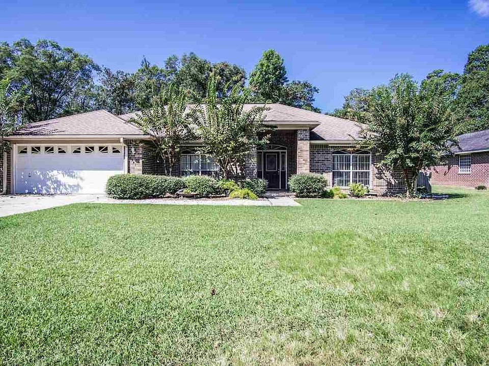 1st image of 2341 Majestic Dr