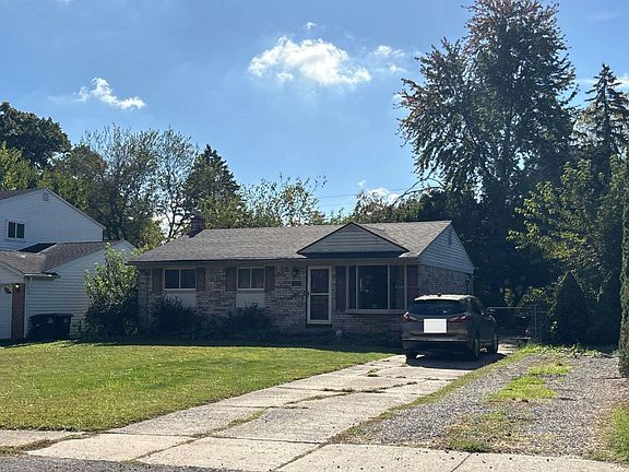 2nd image of 24965 Crisler St