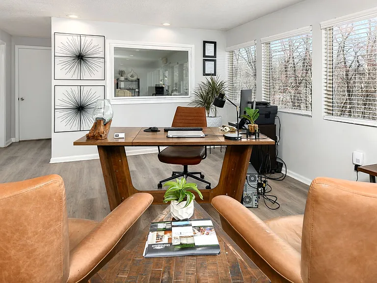 Legend Oaks Gated Community — Photo 65
