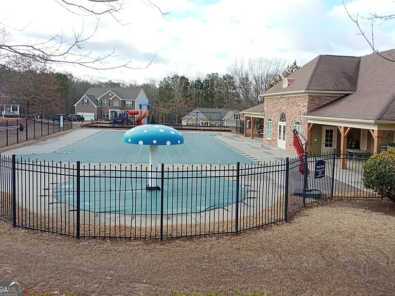 442 Crestmont Ln — Photo 25