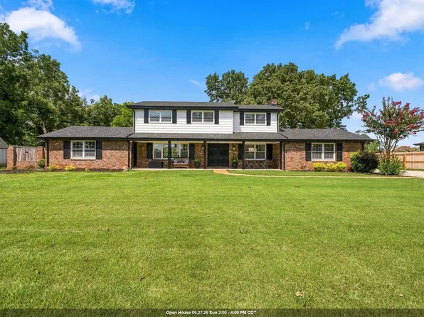 903 Dearborn St, Muscle Shoals, AL 35661