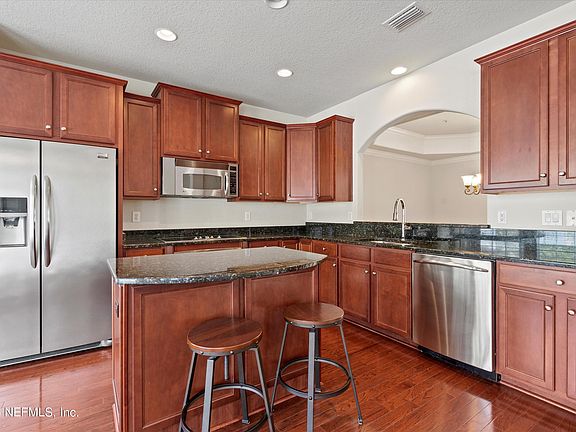 2nd image of 4215 Studio Park Ave