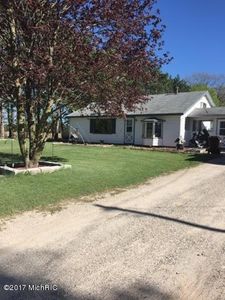 2992 Sixteen Mile Rd NE, Cedar Springs, MI, 49319