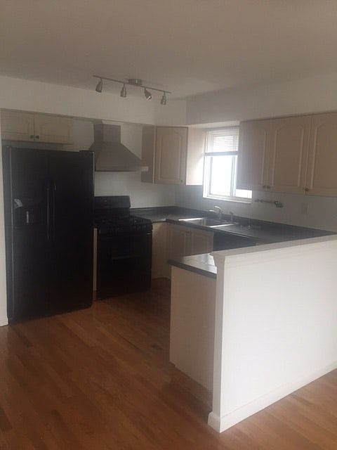 1st image of 557 Stewart Ave