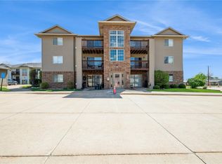 3130 Wilson Ave SW APT 3, Cedar Rapids, IA 52404