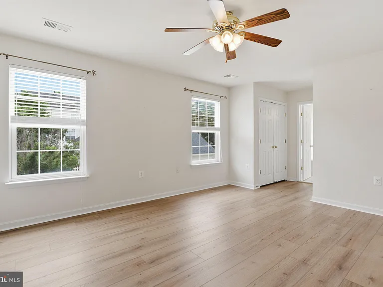 341 Bullskin St — Photo 18
