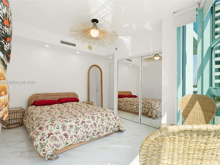 6000 Indian Creek Dr #5B — Photo 27
