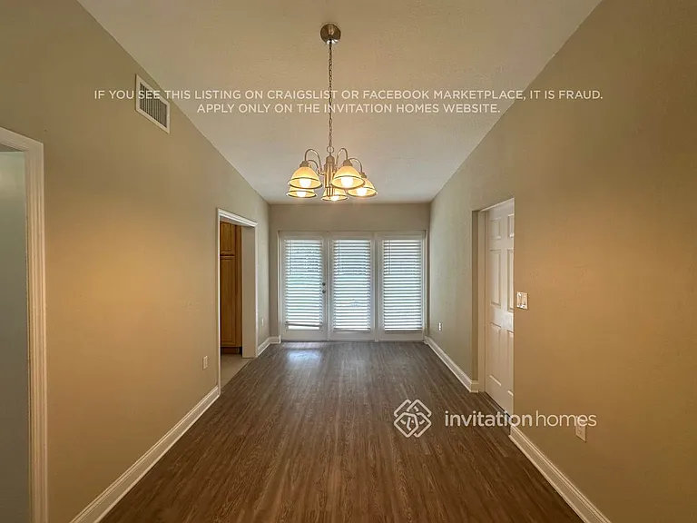 3621 Sutton Dr — Photo 7