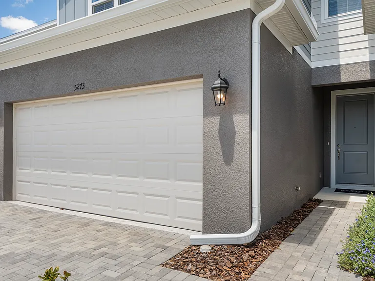 5273 Luisa Ct — Photo 3