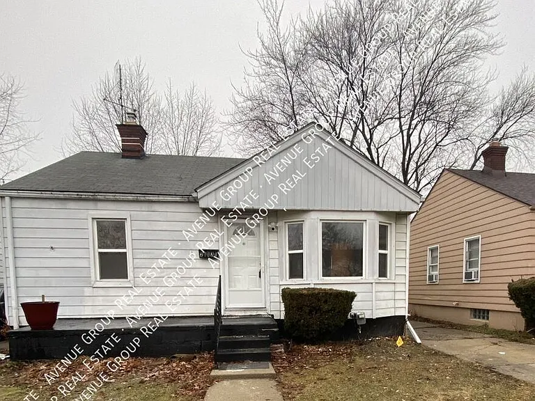 21171 Dexter Blvd — Photo 1