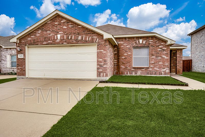 1st image of 5428 Montague Ln