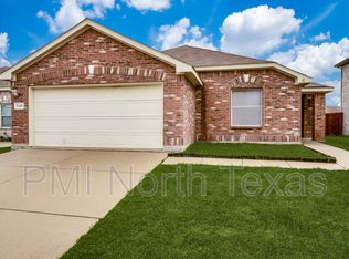 5428 Montague Ln, Grand Prairie, TX 75052