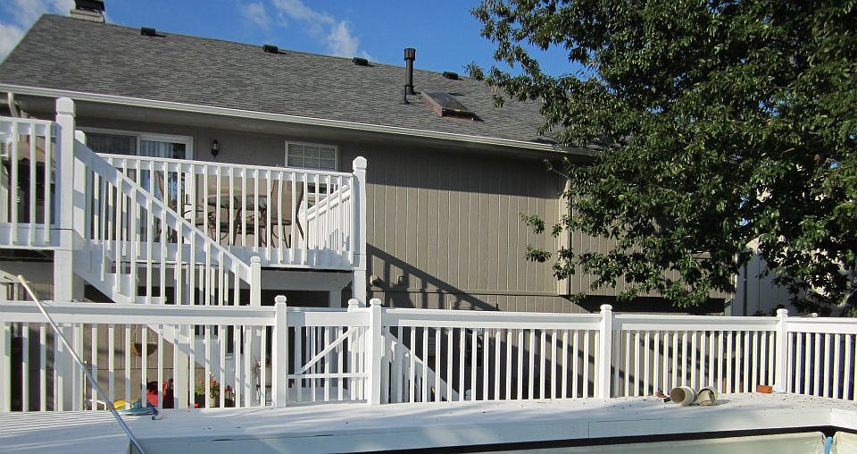 2nd image of 1801 Brent Ln
