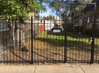 1239 N Pulaski Rd, Chicago, IL 60651