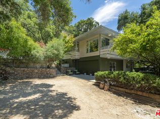 274 Muerdago Rd, Topanga, CA 90290