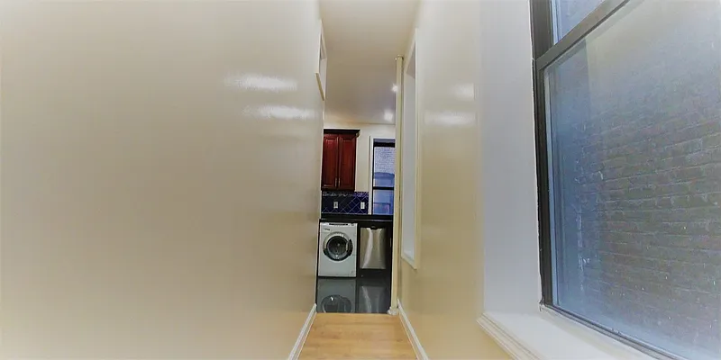 Rented by Keller Williams NYC | media 22