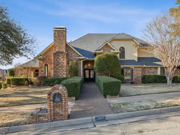 1304 Plantation Dr N, Colleyville, TX 76034