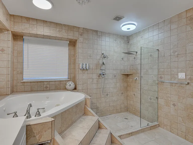 4417 Teal Ct — Photo 25