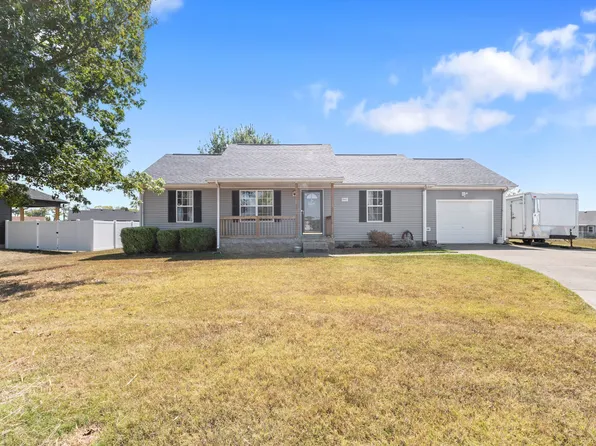 1062 Meshaw Trl, Clarksville, TN 37040
