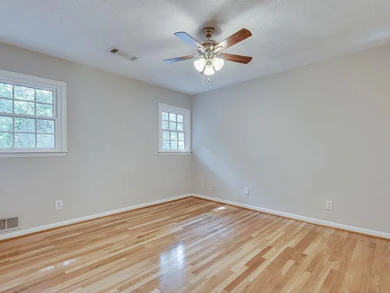 2663 Rangewood Dr NE — Photo 34