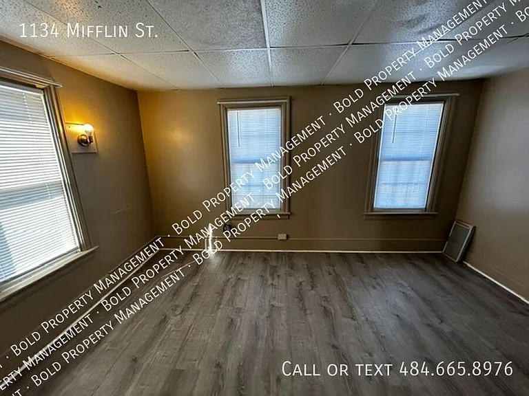 1134 Mifflin St — Photo 4