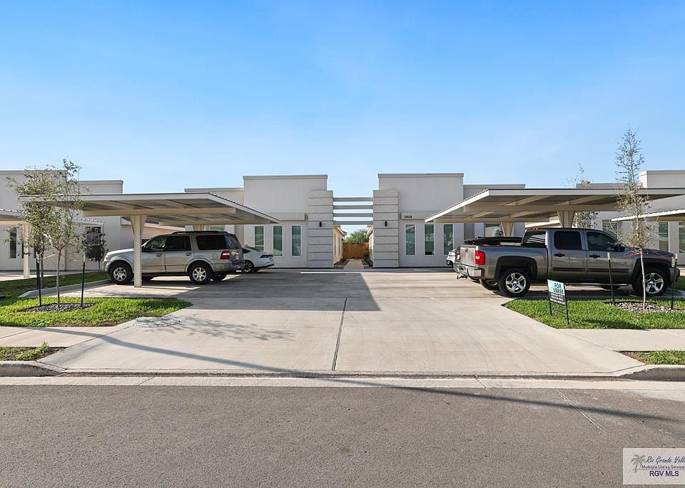 1st image of 2609 Sage Dr #3