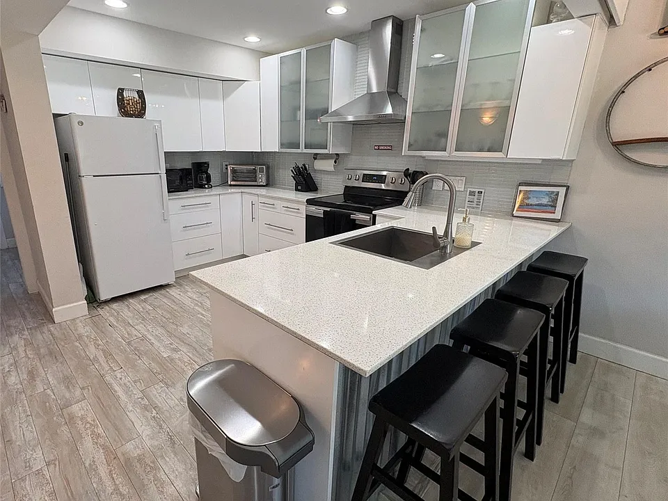 553 Demarett Dr