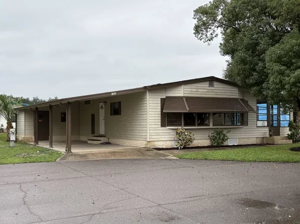 180 Old Mill Dr #180, Plant City, FL 33565