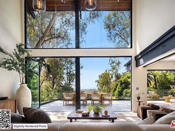 5th image of 1509 Amalfi Dr