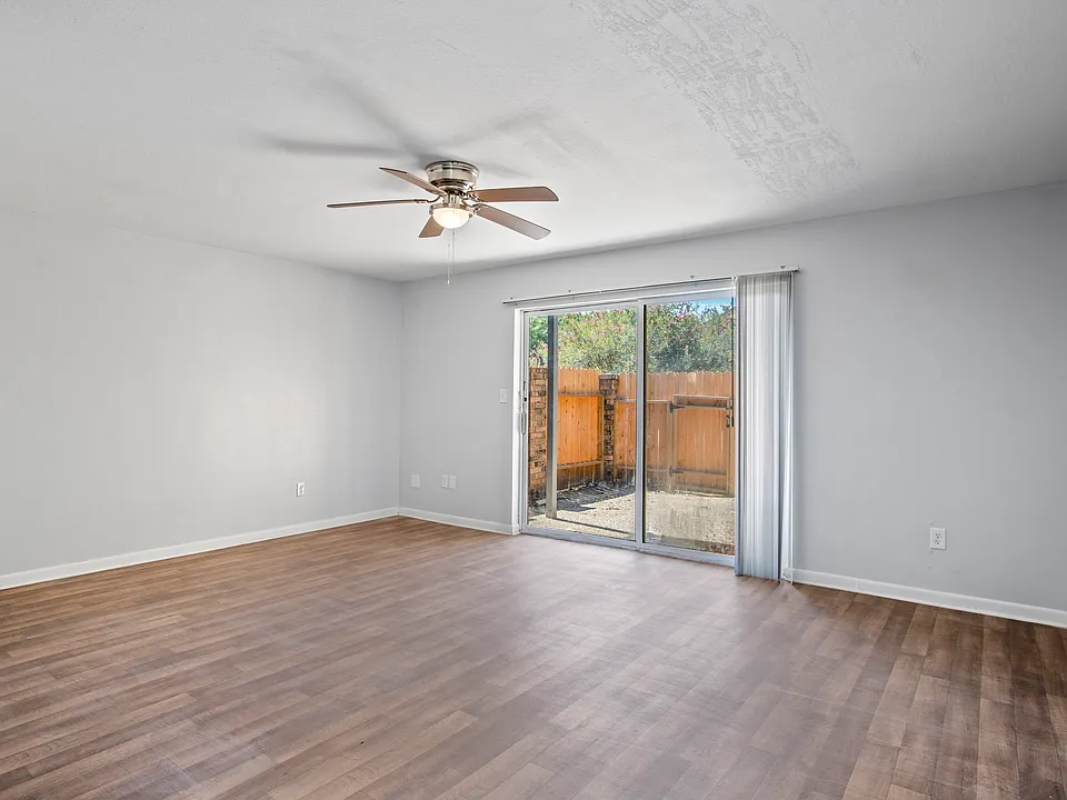 1 bed / 1 bath