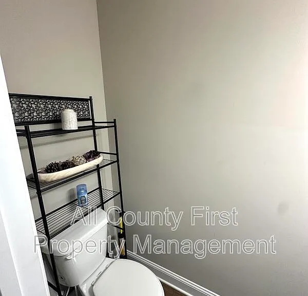 553 Sprayberry Dr — Photo 7