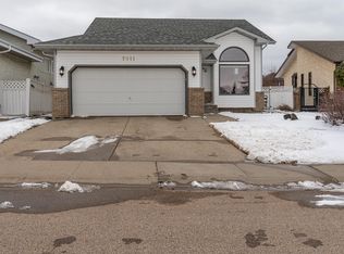 7011 158th Ave NW, Edmonton, AB T5Z 2Z5