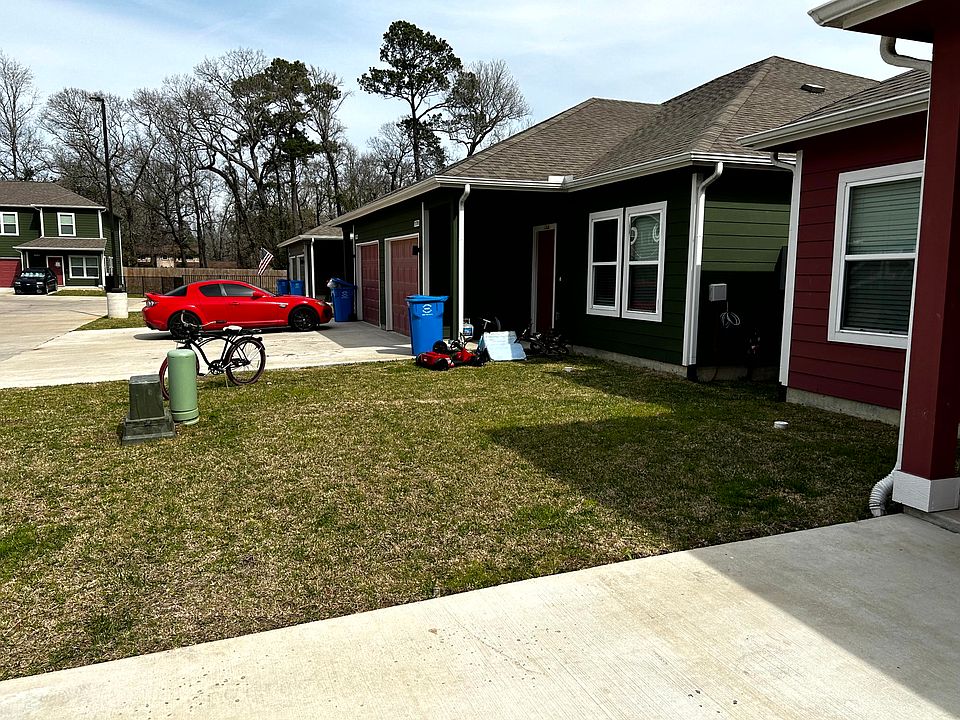 1st image of 21361 W Wallis Dr #B