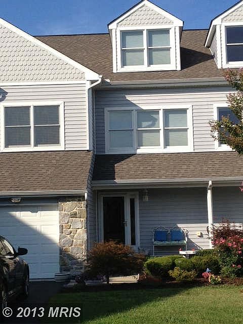 1st image of 905 Auckland Way