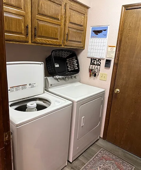3508 Kings Way — Photo 8