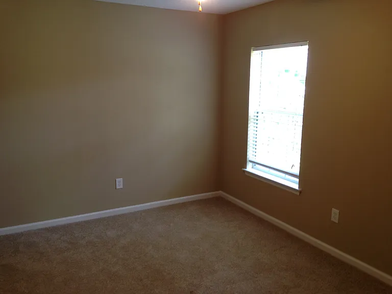100 Kilpatrick Ct — Photo 7