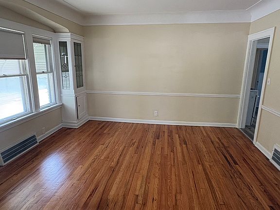 4th image of 36XX Hildana Rd #1