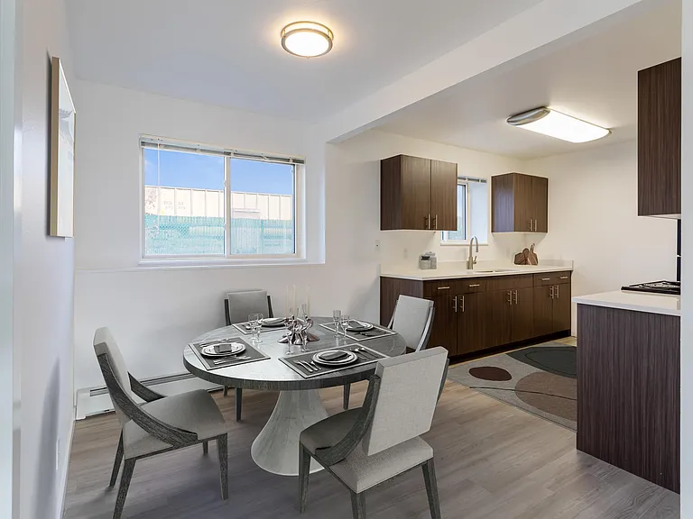 North Russell Apts-1650 N Russell — Photo 26
