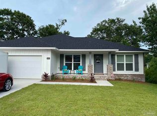 9824 Crestmont Cir, Pensacola, FL 32514