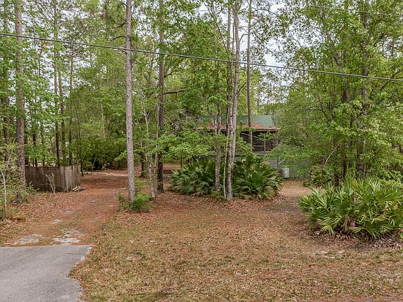 3rd image of 4065 Sunnyside Dr