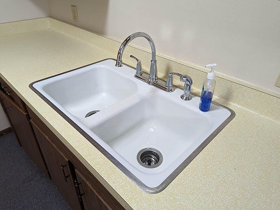 Unit is clean