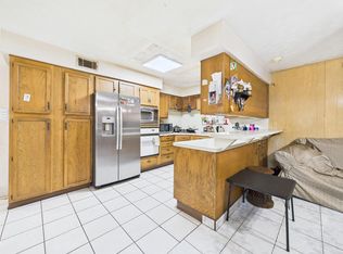 8206 Dillon St, Houston, TX 77061