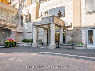 5418 Yonge St #902, Toronto, ON M2N 6X4