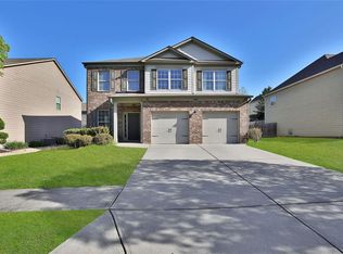 581 Collingsworth Ln, Lawrenceville, GA 30043