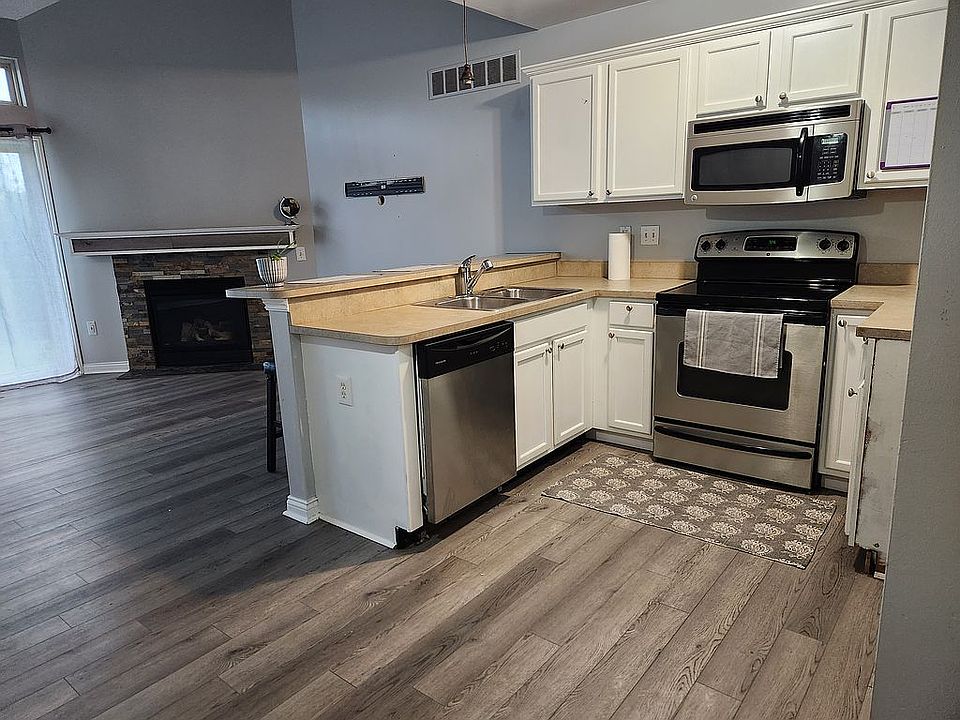 1st image of 35023 Windsor Dr
