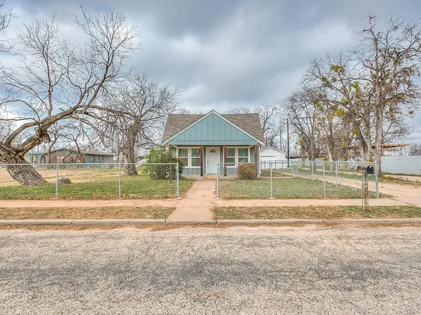 213 N Pope St, San Angelo, TX 76903